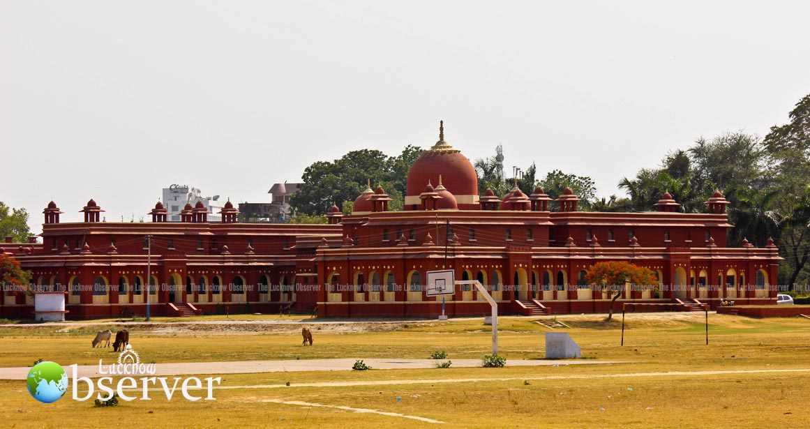 Colvin Taluqdars' College