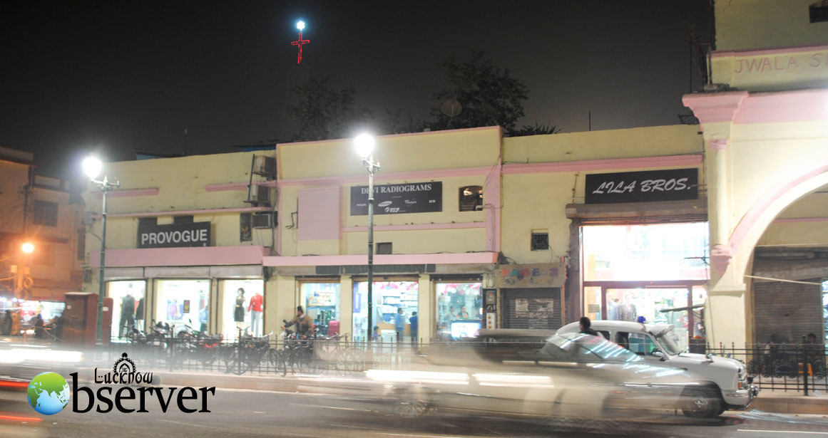 Hazratganj - Market